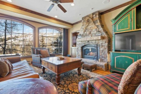 Oxford Court 303 by East West Hospitality Beaver Creek